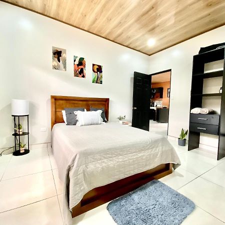 Orange Apartment 5 Min Aeropuerto Juan Santamaria Alajuela Zewnętrze zdjęcie